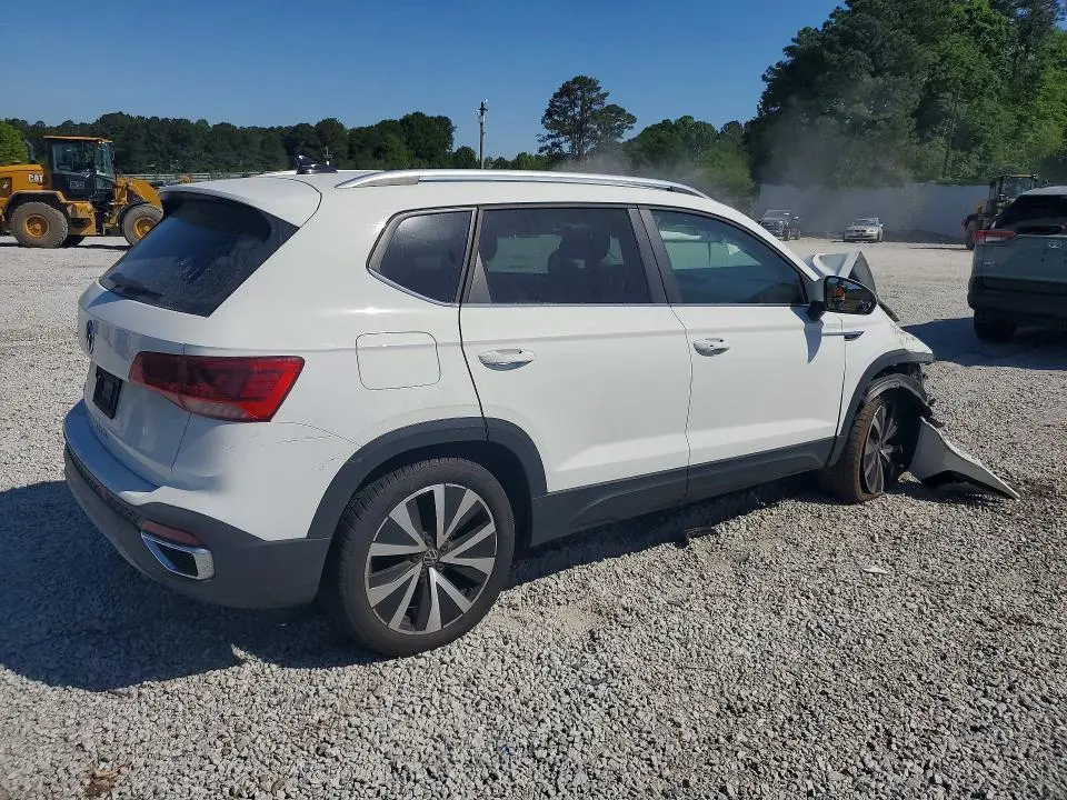 2023 VOLKSWAGEN TAOS SE  