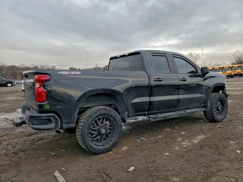2022 CHEVROLET SILVERADO K1500 CUSTOM  
