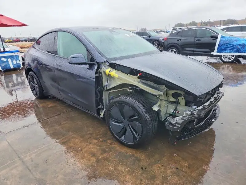 2026 TESLA MODEL Y   