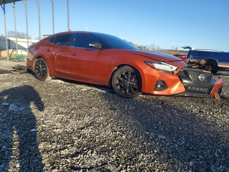 2019 NISSAN MAXIMA S  