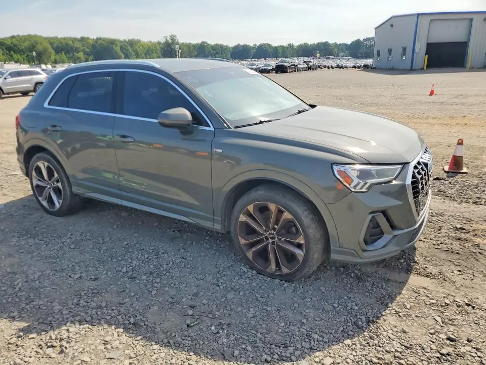 2020 AUDI Q3 PREMIUM PLUS S-LINE  