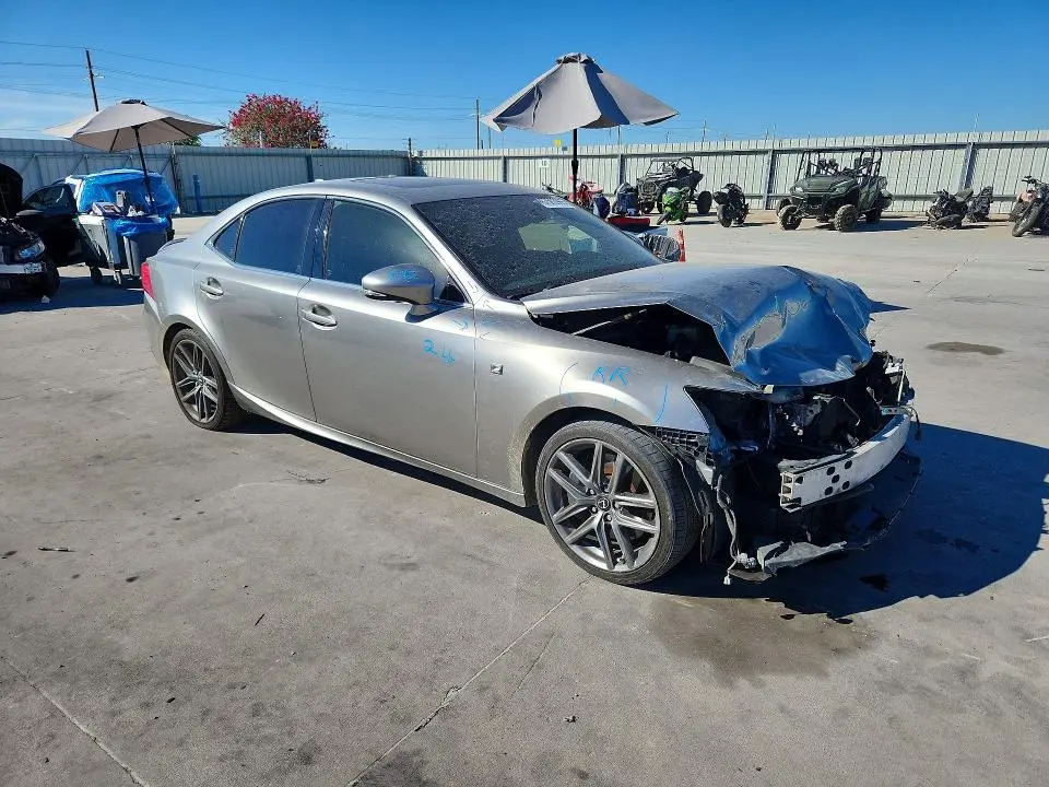 2017 LEXUS IS 200T  