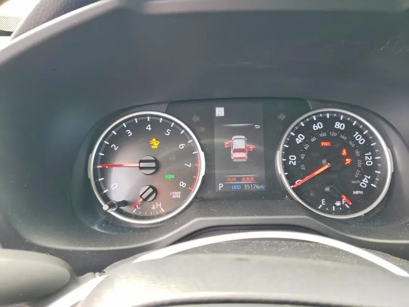 2022 TOYOTA RAV4 XLE  
