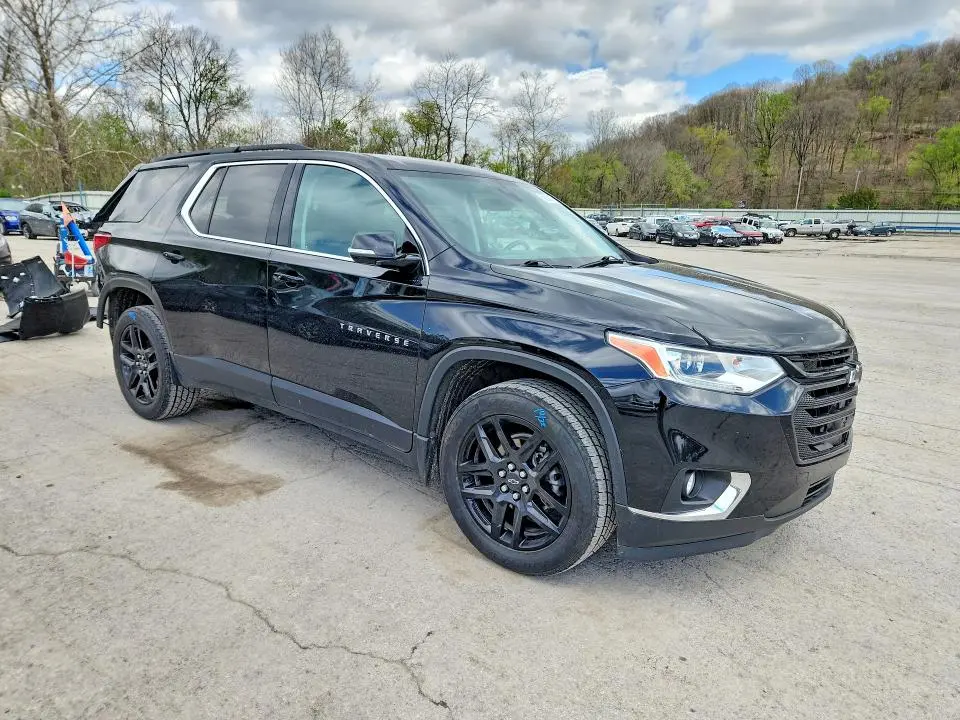 2020 CHEVROLET TRAVERSE LT  