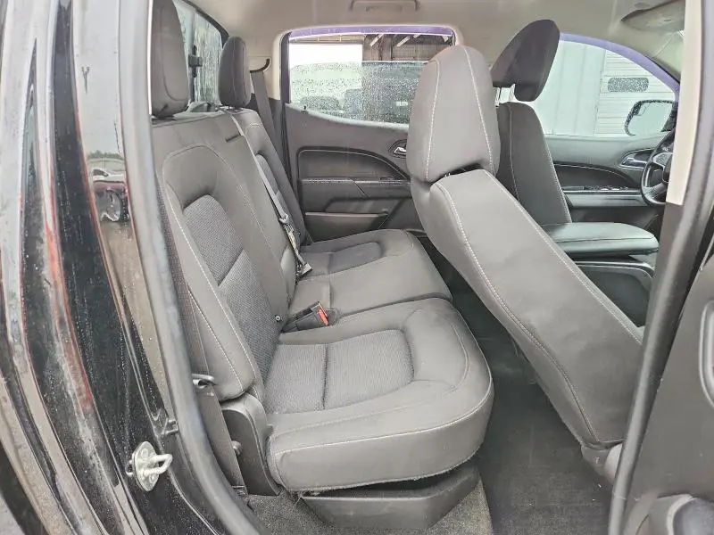 2017 CHEVROLET COLORADO LT  