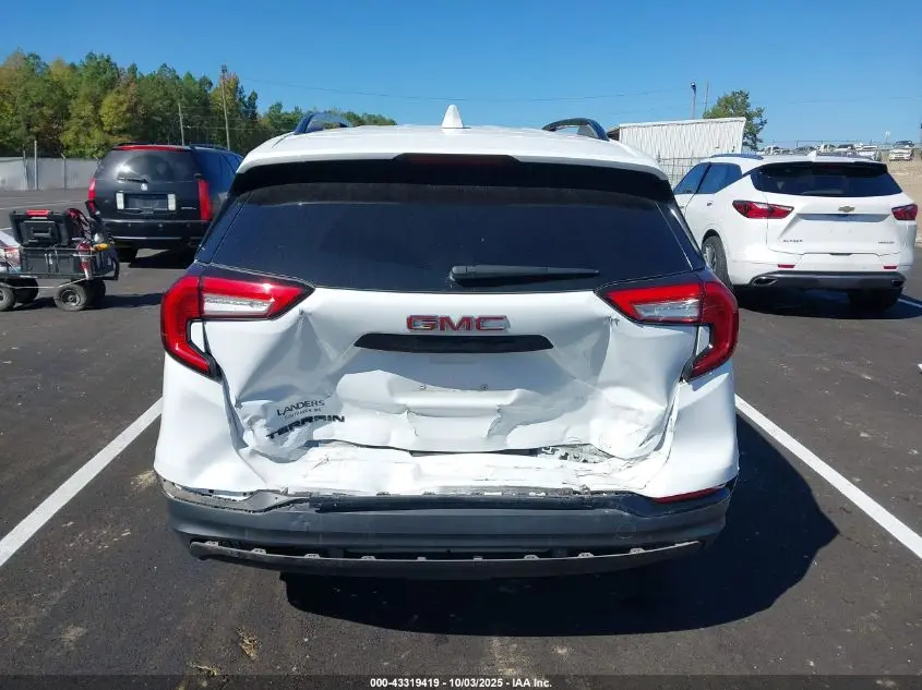 2022 GMC TERRAIN FWD SLE