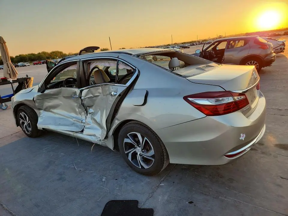 2017 HONDA ACCORD LX  