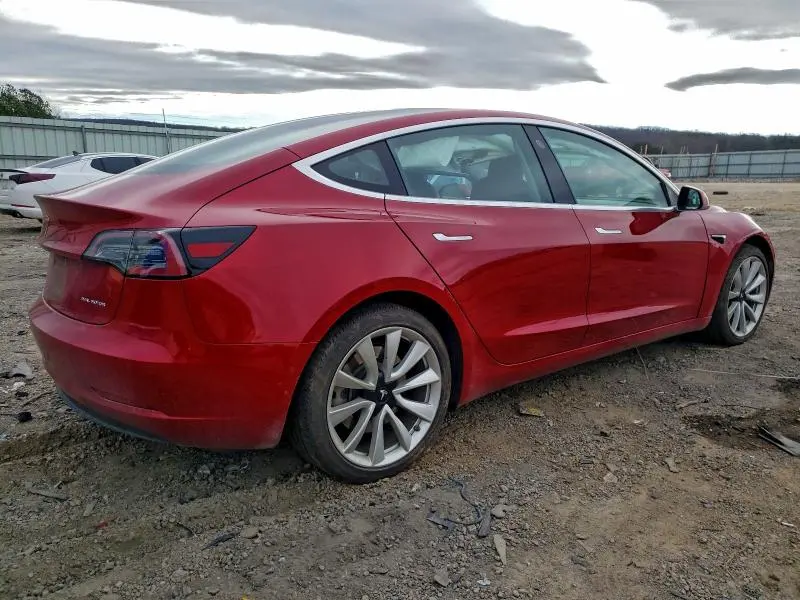 2018 TESLA MODEL 3   