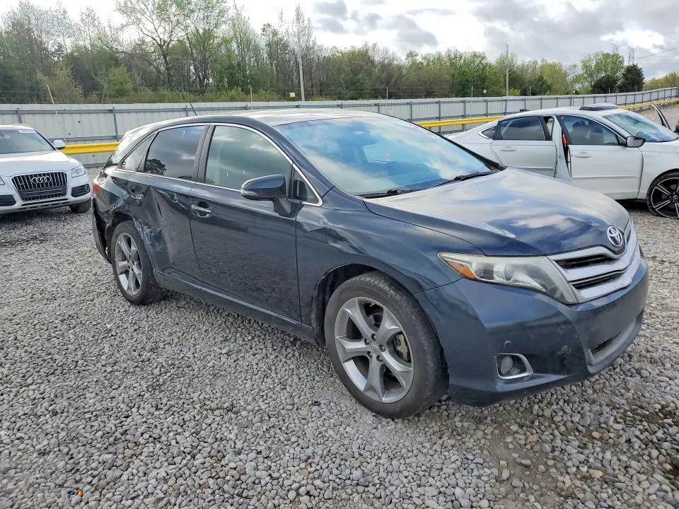 2015 TOYOTA VENZA LIMITED  