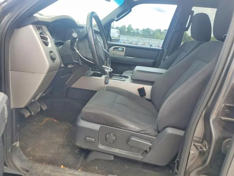 2017 FORD EXPEDITION XLT  