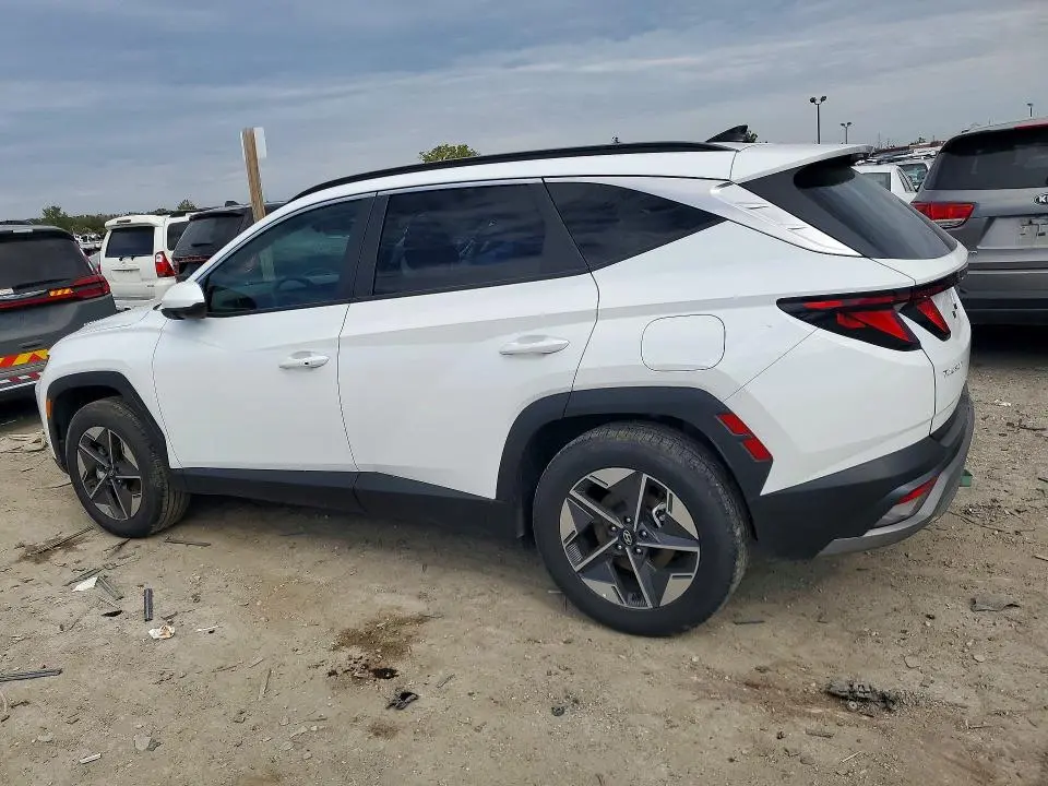 2026 HYUNDAI TUCSON SEL  