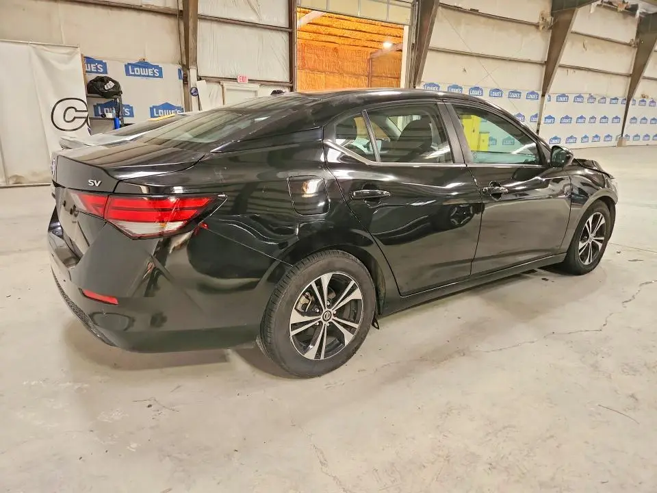 2022 NISSAN SENTRA SV  