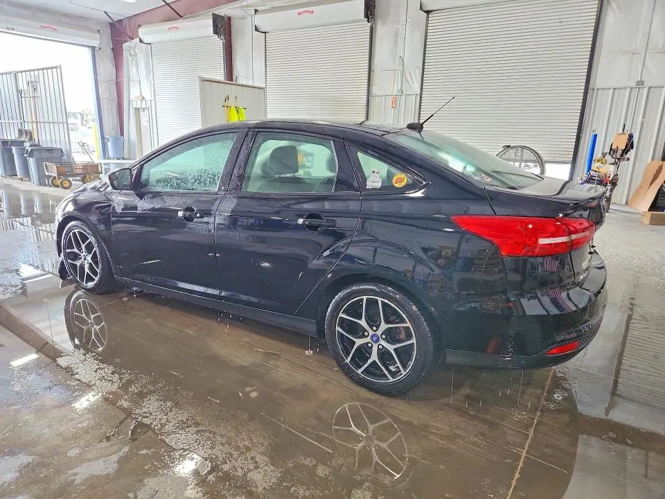 2018 FORD FOCUS SE  