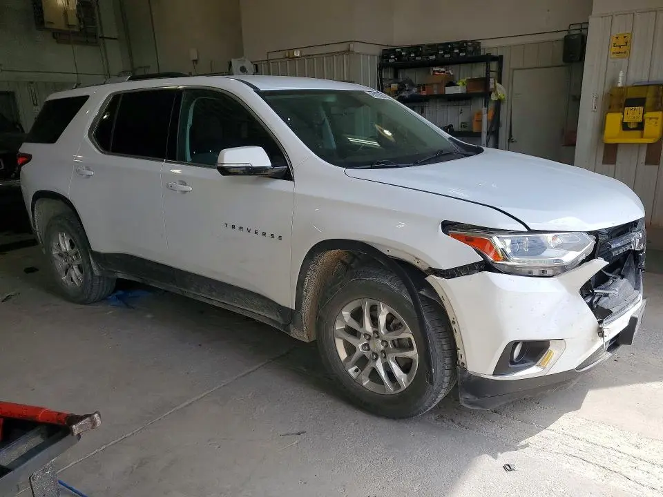 2018 CHEVROLET TRAVERSE LT  