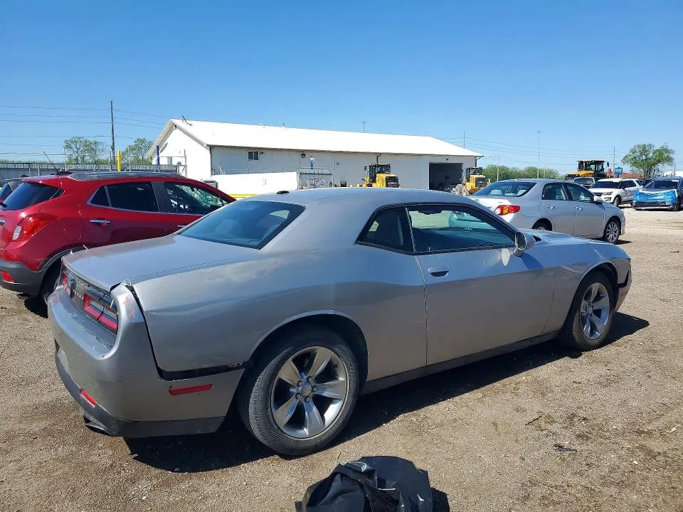 2016 DODGE CHALLENGER SXT  
