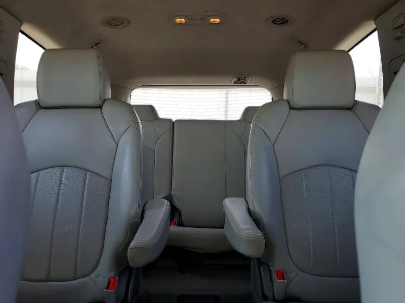 2015 CHEVROLET TRAVERSE LTZ  