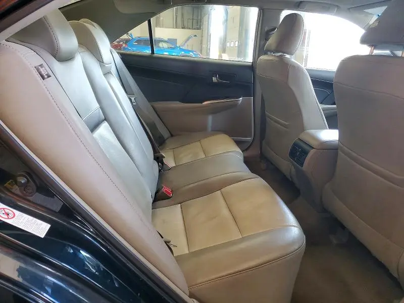 2014 TOYOTA CAMRY XLE  