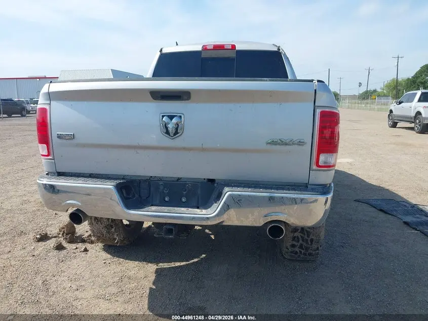 2016 RAM 1500 LARAMIE