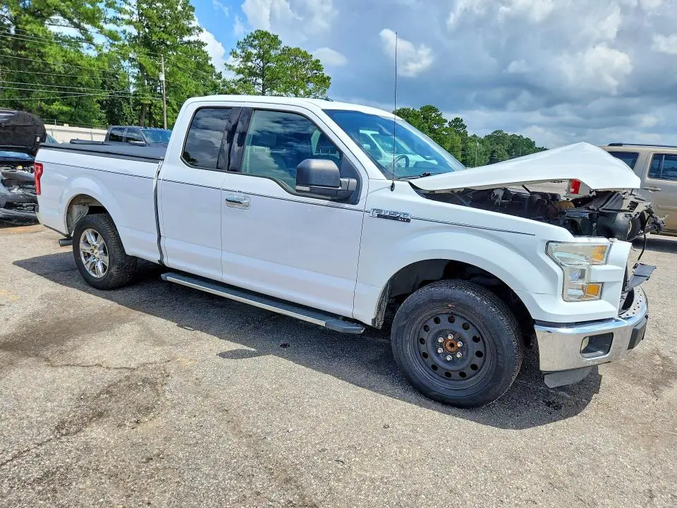 2015 FORD F150 SUPER CAB  