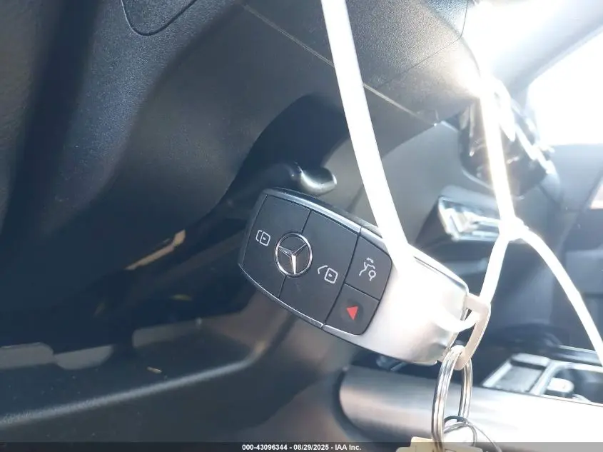 2023 MERCEDES-BENZ GLA 250 4MATIC