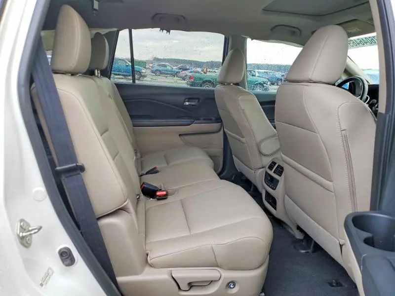 2016 HONDA PILOT EXLN  