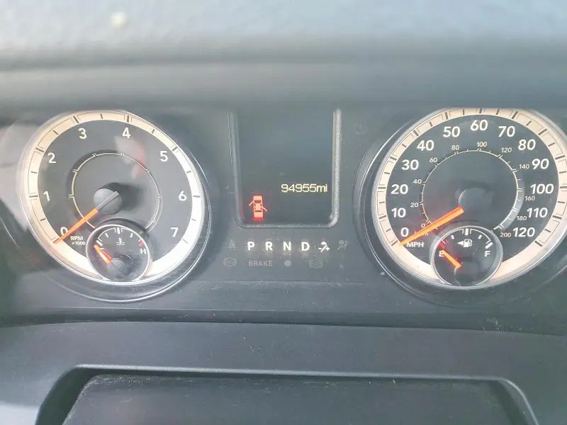 2016 RAM 1500 ST  
