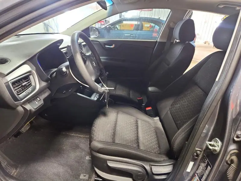 2019 KIA RIO S  