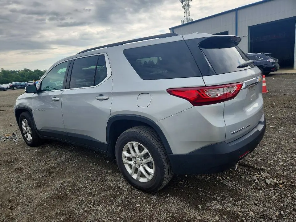 2021 CHEVROLET TRAVERSE LT  