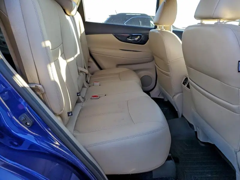 2017 NISSAN ROGUE SV  