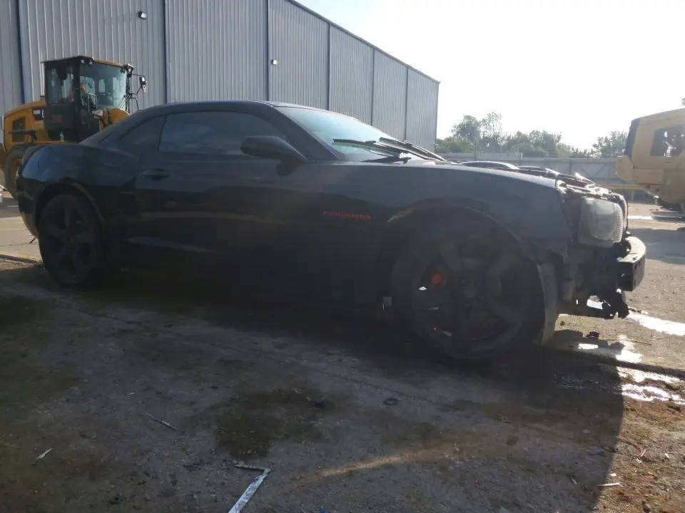 2011 CHEVROLET CAMARO LT  