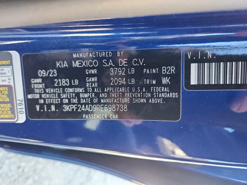 2024 KIA FORTE LXS  