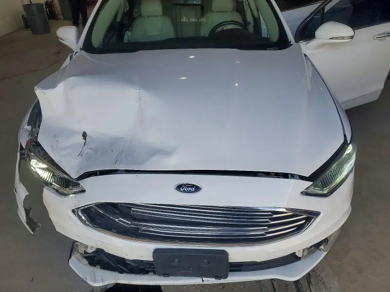 2017 FORD FUSION TITANIUM  