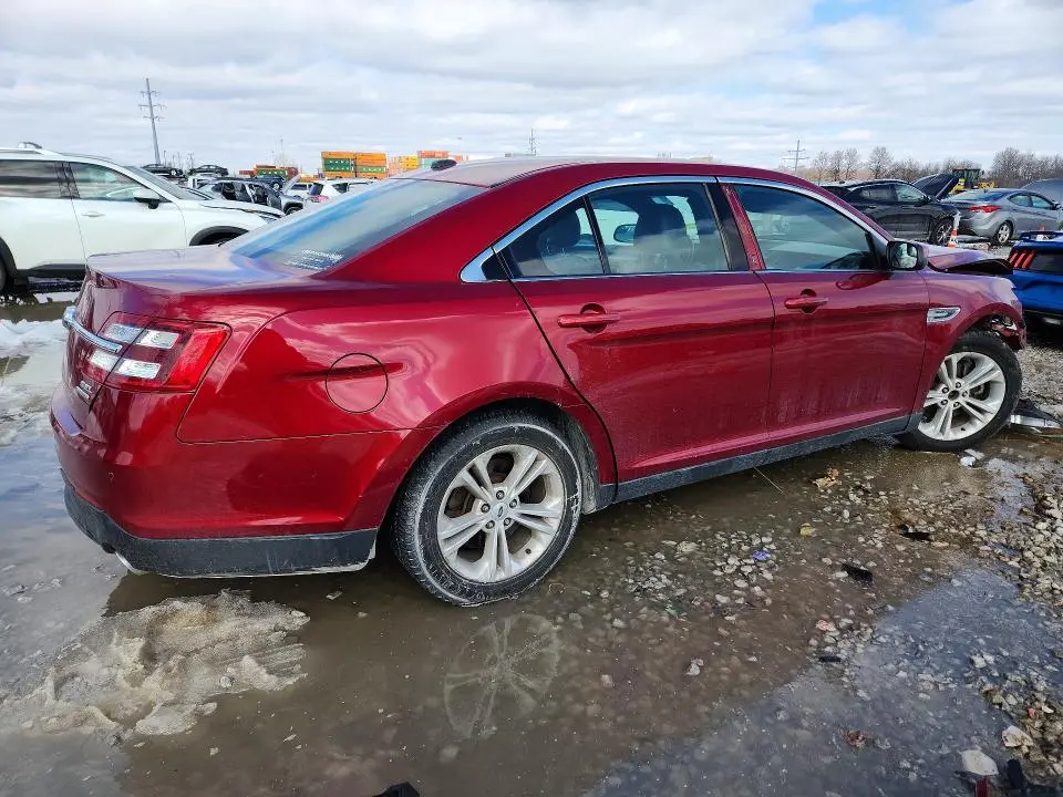 2019 FORD TAURUS SEL  