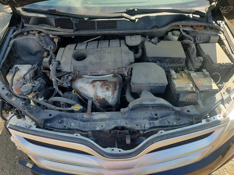 2015 TOYOTA VENZA LE  