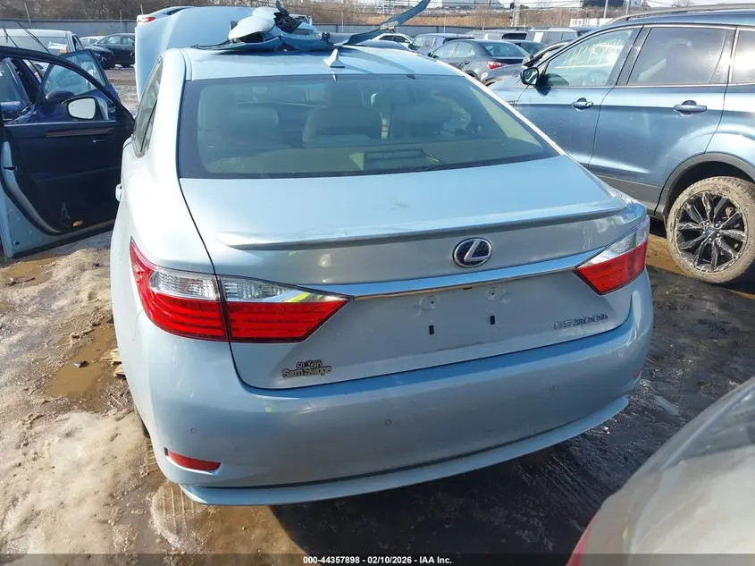 2013 LEXUS ES 300H  