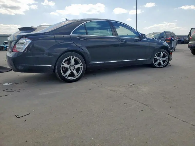 2013 MERCEDES-BENZ S 550  