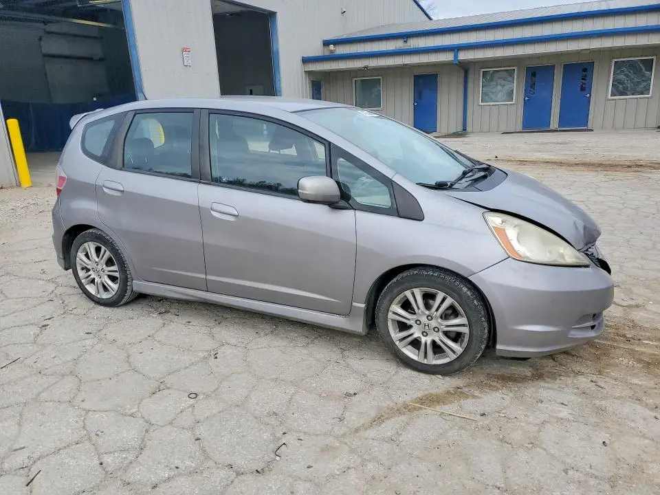 2010 HONDA FIT SPORT  