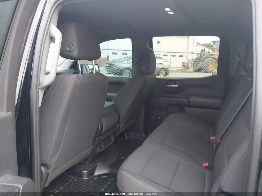 2024 CHEVROLET SILVERADO 1500 4WD  STANDARD BED WT