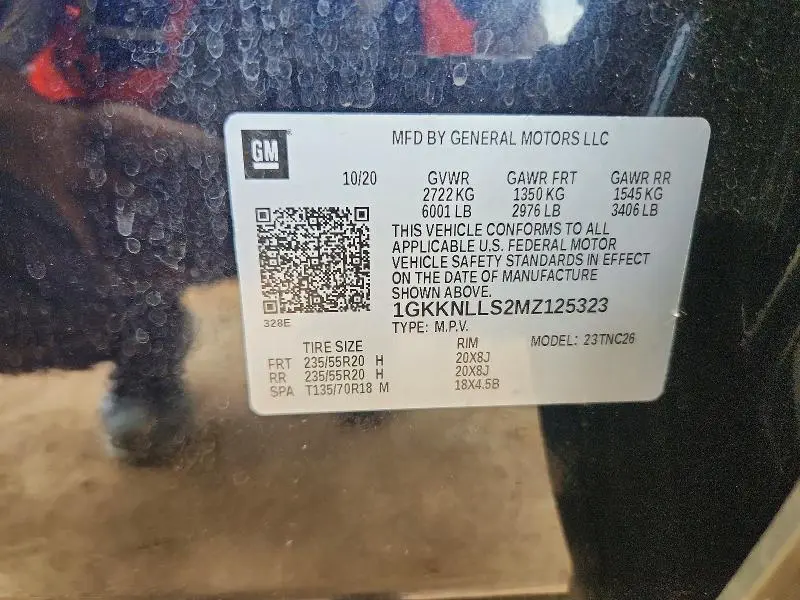 2021 GMC ACADIA AT4  