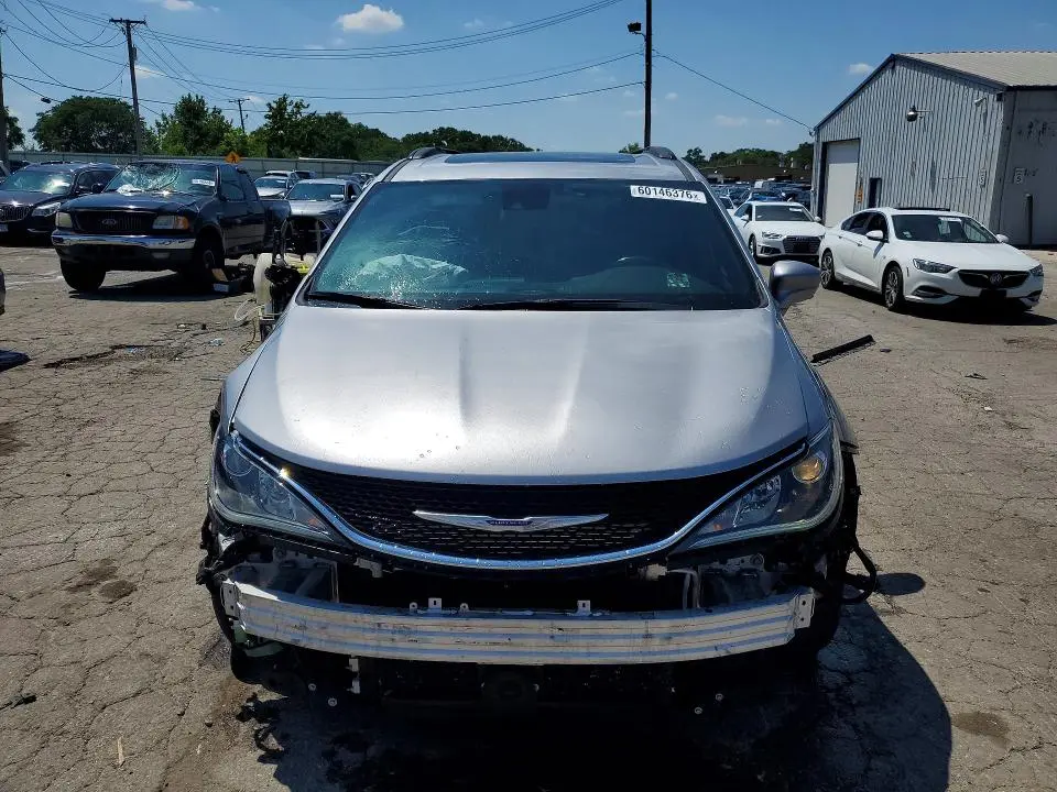 2020 CHRYSLER PACIFICA TOURING L PLUS  