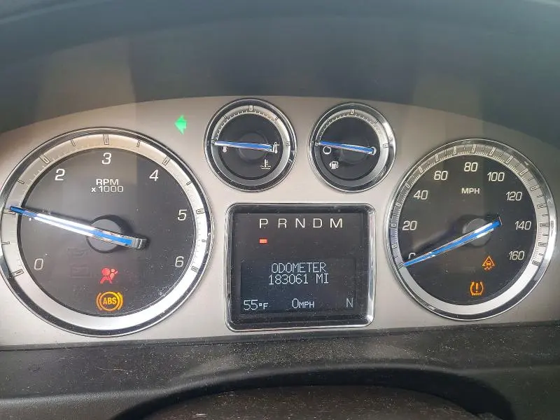 2011 CADILLAC ESCALADE PREMIUM  