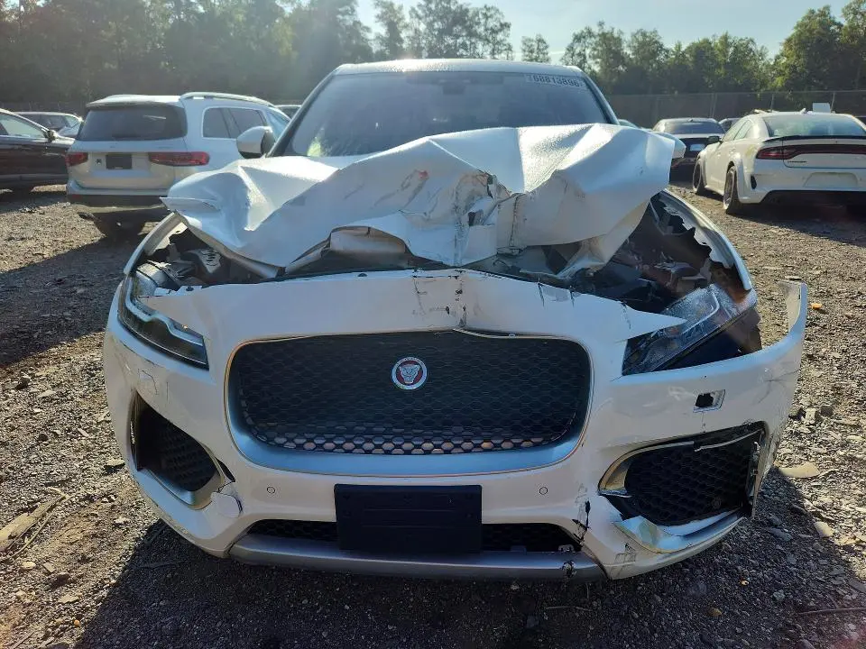 2018 JAGUAR F-PACE S  