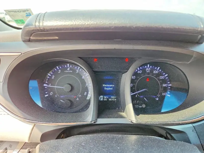 2015 TOYOTA AVALON XLE  