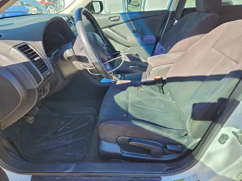 2011 NISSAN ALTIMA BASE  