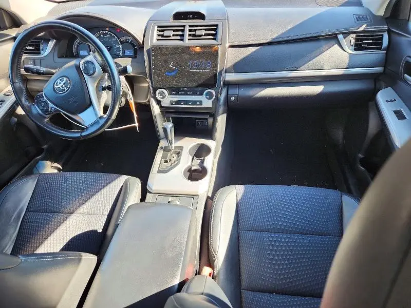 2012 TOYOTA CAMRY SE  