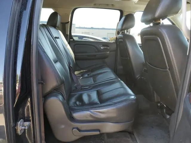 2013 CHEVROLET SUBURBAN C1500 LT  