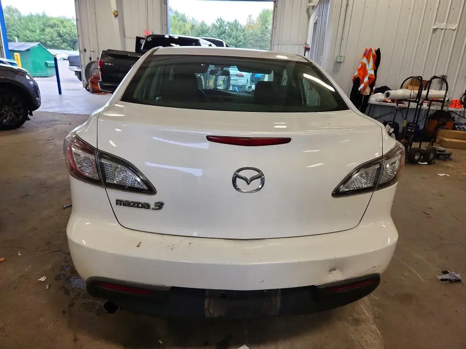 2010 MAZDA 3 I  