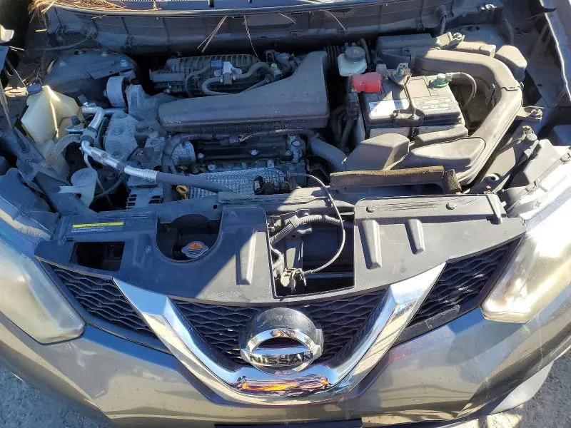 2015 NISSAN ROGUE S  