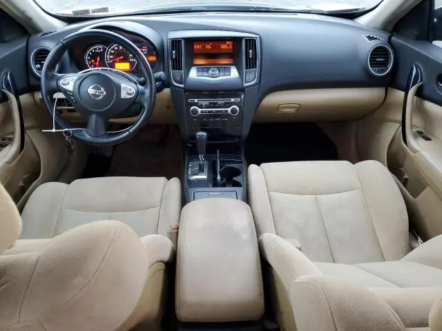 2011 NISSAN MAXIMA S  
