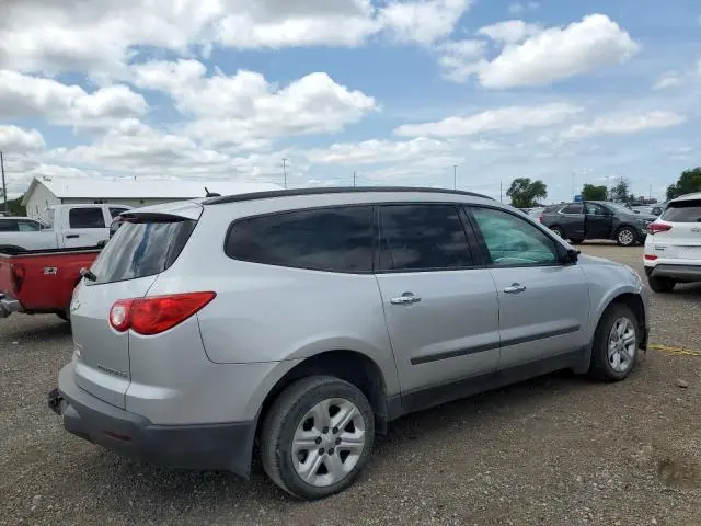 2011 CHEVROLET TRAVERSE LS  